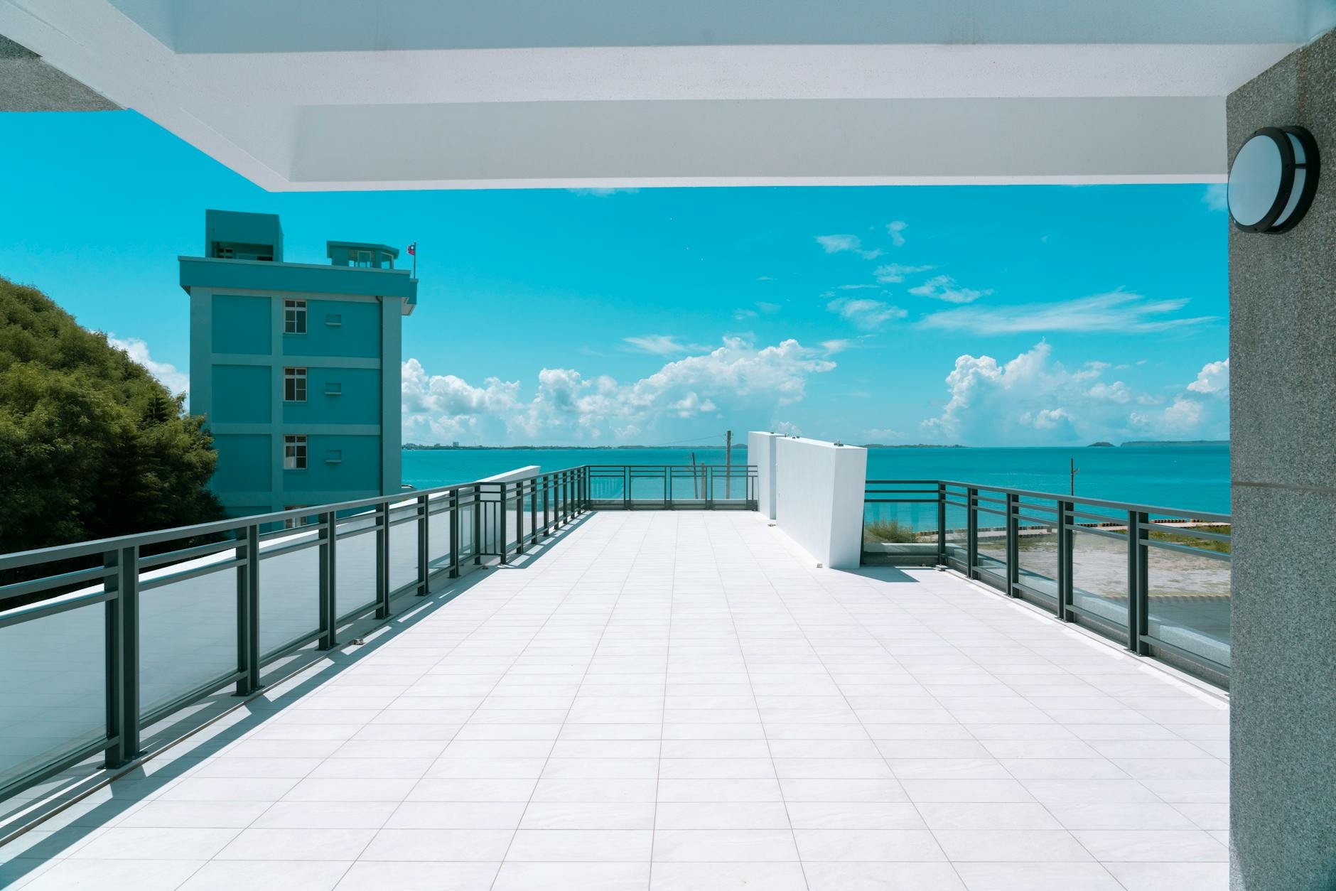 Terrazza in diverse condizioni stagionali